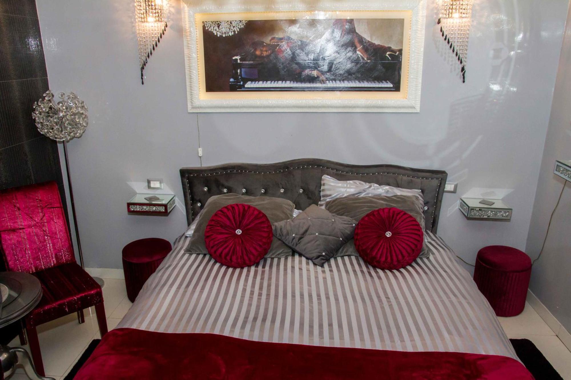 Jacuzzi Love Suitesweetrome Extérieur photo