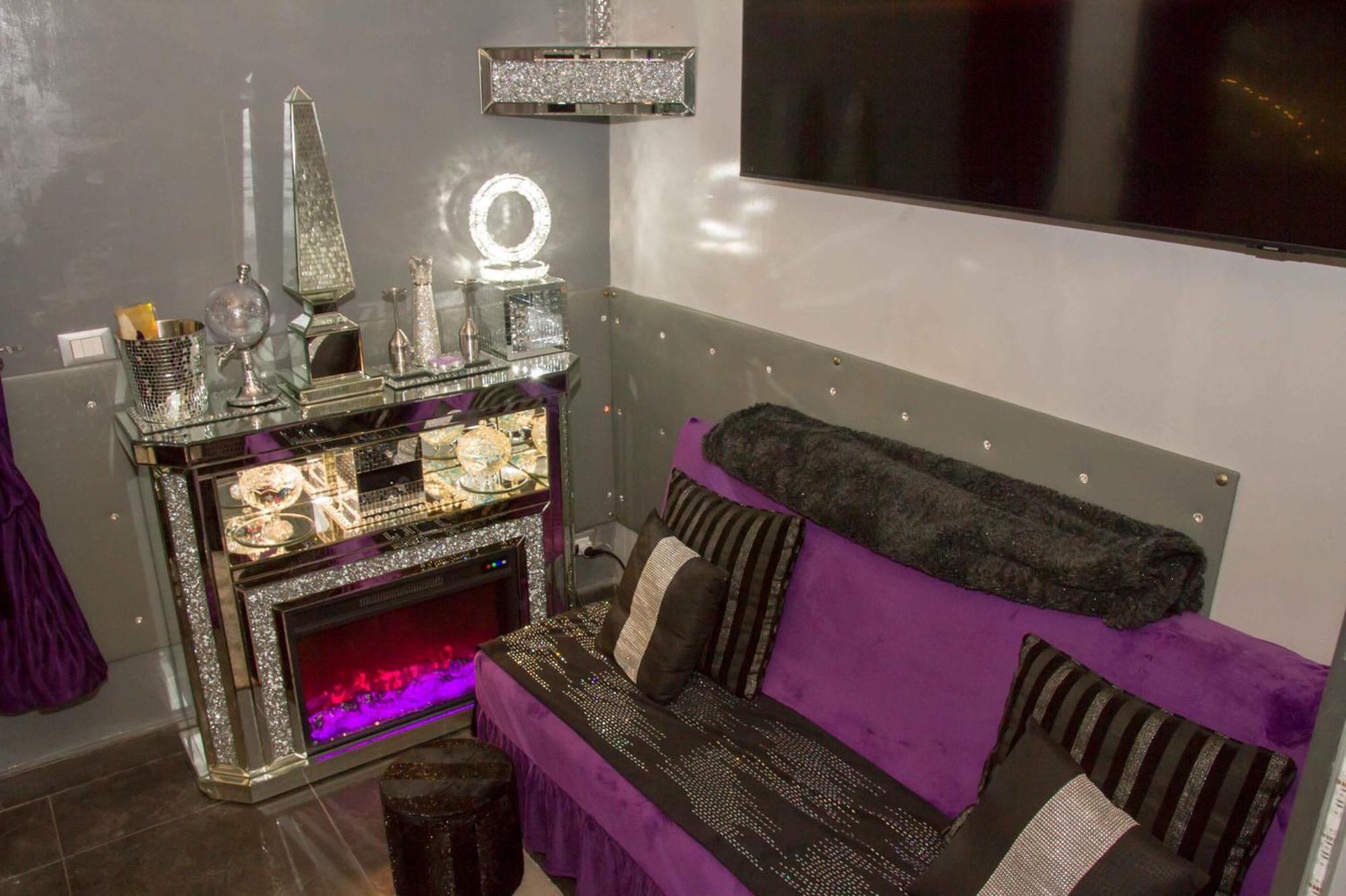 Jacuzzi Love Suitesweetrome Extérieur photo