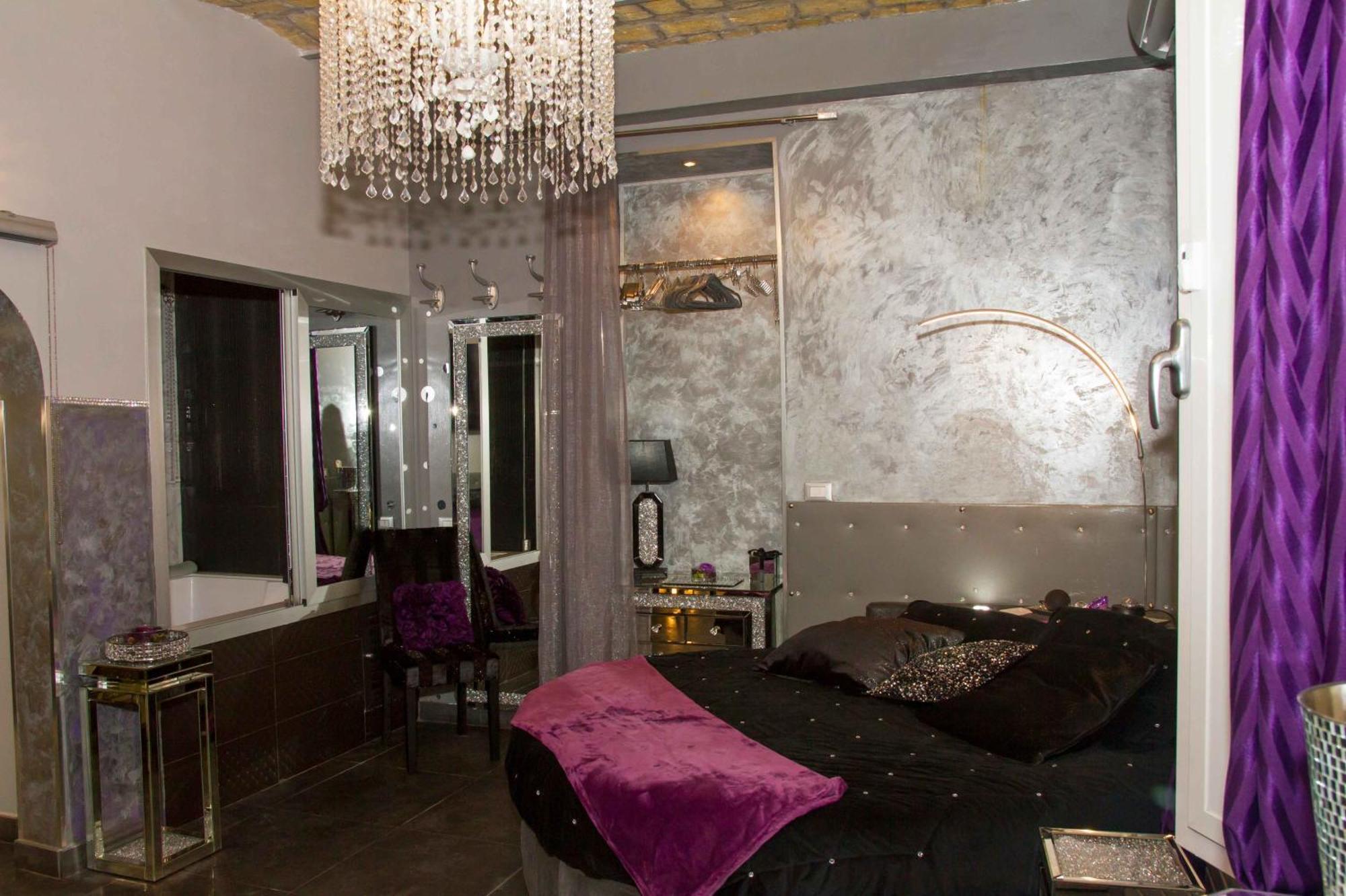 Jacuzzi Love Suitesweetrome Extérieur photo