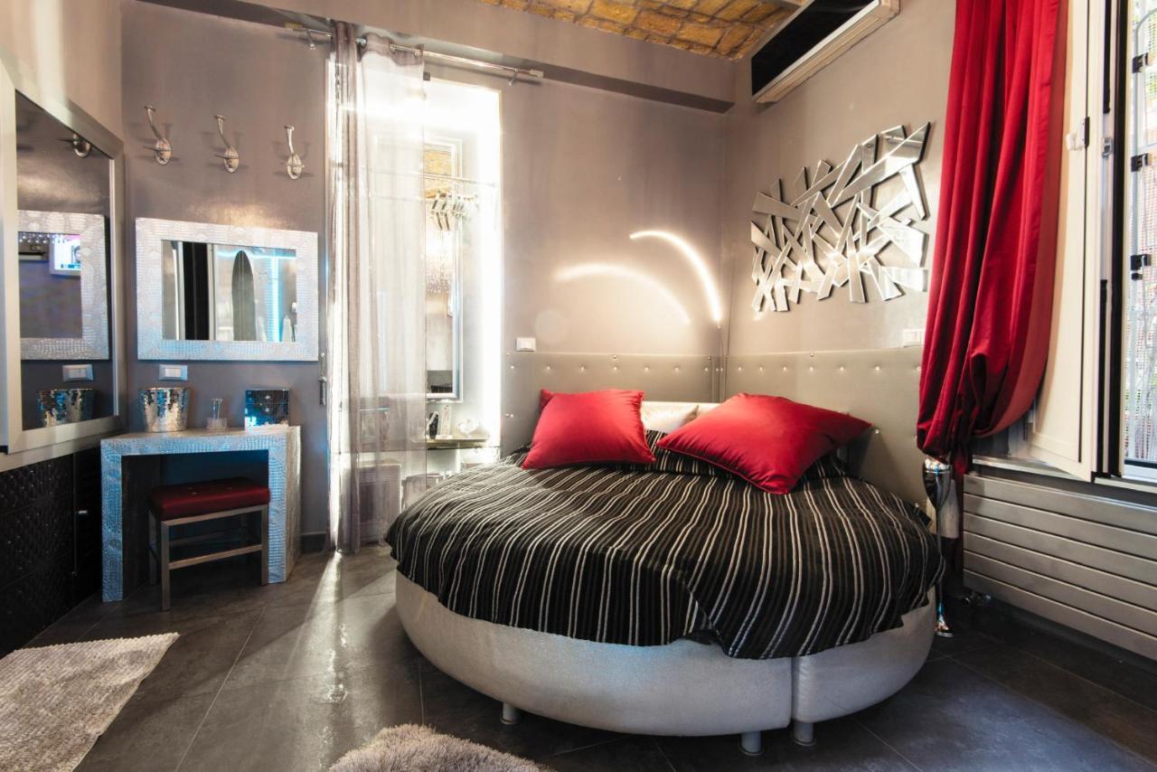Jacuzzi Love Suitesweetrome Extérieur photo